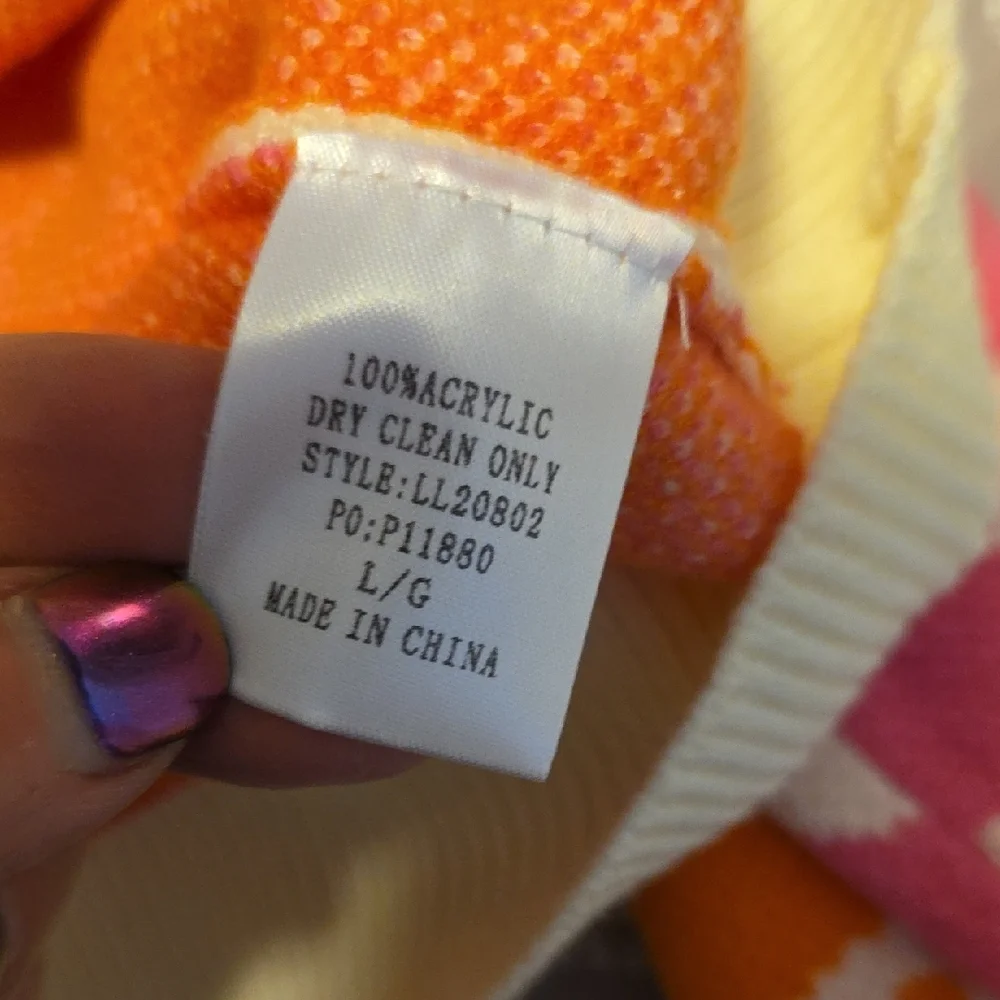 NWOT Main Strip Large Floral Knit Sweater - Pink and Orange - Picture 7 of 8
